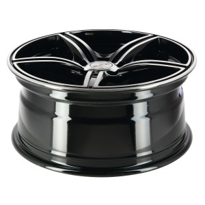 VENDETTA EVO EXTRA SILVER 6,5X15 4X100 ET35 CB 67.1