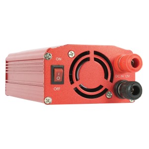 CONVERTISSEUR 12V/230V 300W+USB 2.4A*2+PINCES CROCODILES+CABLE 12V