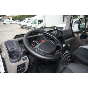 COUVRE-VOLANT COMFORT GRIP NOIR MICRO-PERFORE SURP.BLANCHE XL 41-42CM