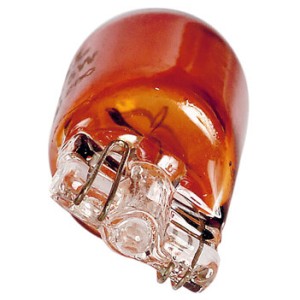BLISTER 2 AMPOULES WEDGE 12V. 5W. T10 W2.1x9.5D AMBREE
