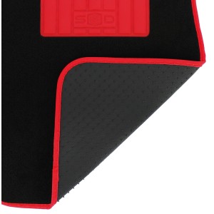 JEU DE TAPIS MOQUETTE 400G/M2 DRIVE NOIR/ROUGE. 4PCS