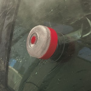 VENTOUSE POUR TOIT EN VITRE OU CARROSSERIE EN ALUMINIUM
