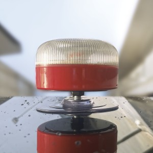 VENTOUSE POUR TOIT EN VITRE OU CARROSSERIE EN ALUMINIUM